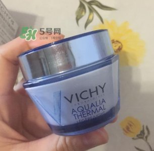 ​薇姿温泉矿物水活霜怎么样？薇姿温泉矿物水活霜好用吗？