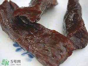 风干牛肉是生的吗？风干牛肉是生的还是熟的？