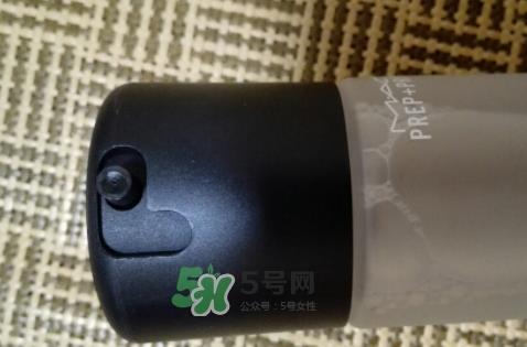 mac保湿喷雾怎么用？mac魅可保湿喷雾使用方法