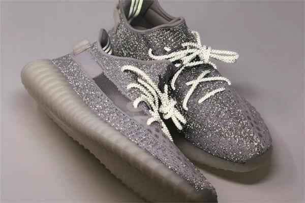 yeezy 350满天星发售时间 超限量反光版本