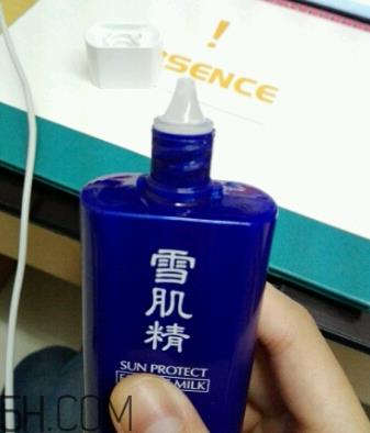 雪肌精美白防晒乳防晒效果怎么样？防水吗？