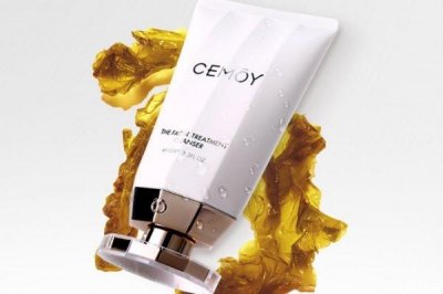 ​cemoy洗面奶痘痘敏感肌可以用吗 cemoy洗面奶使用方法