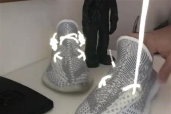 yeezy350 kaws鞋带怎么绑 椰子kaws鞋带绑法教程