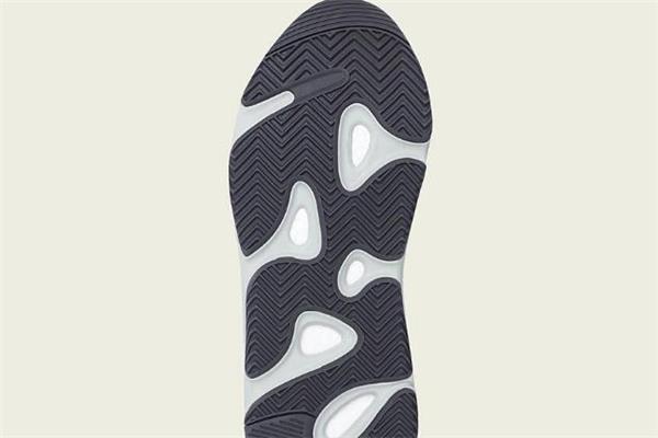 yeezy 700 salt海盐发售时间 今年第一双椰子