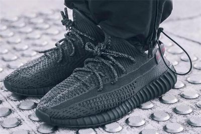 ​yeezy 350黑天使发售时间 具体日期公布