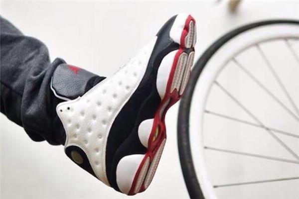 aj13熊猫怎么清理 aj13熊猫清洗保养方法