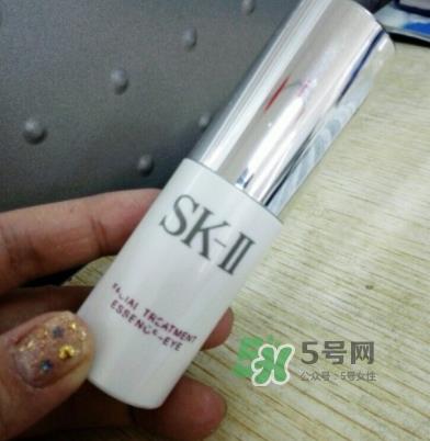 skii眼部神仙水怎么用？sk2眼部精华乳使用方法